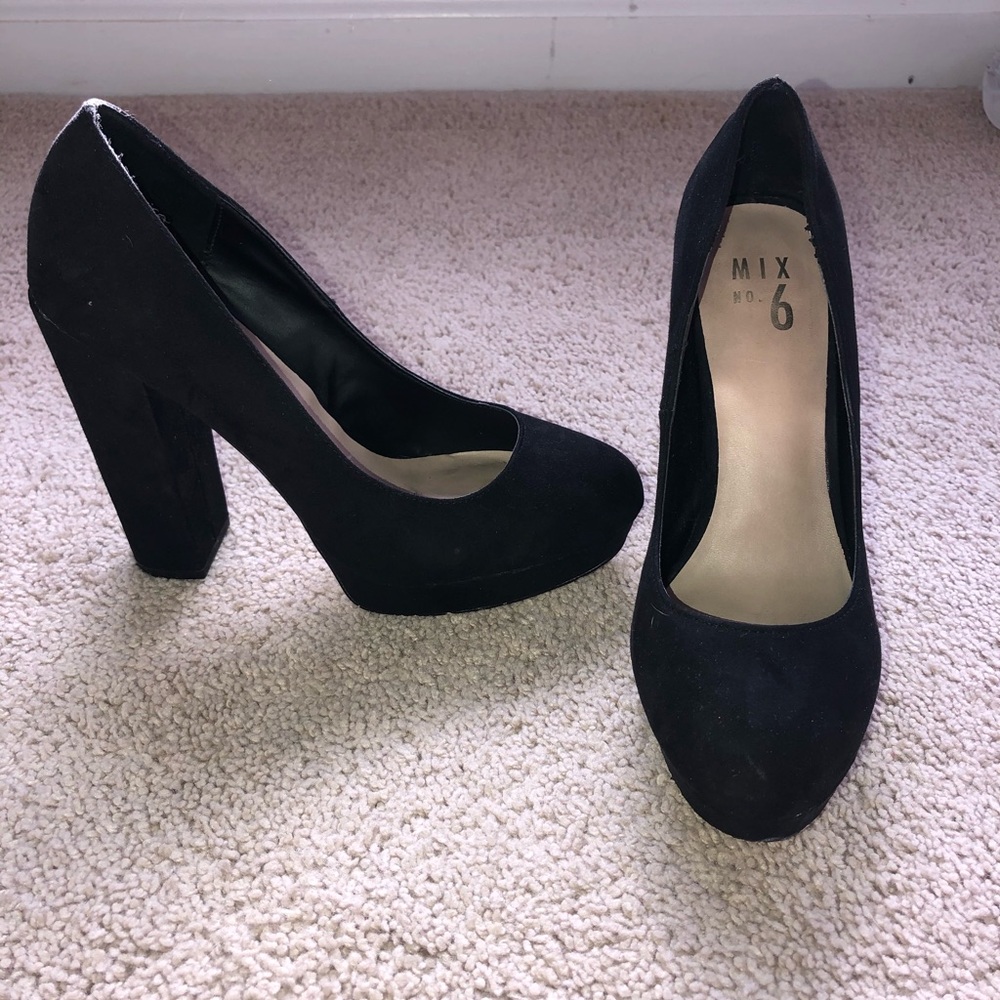 Black Platform Heels (size 9)